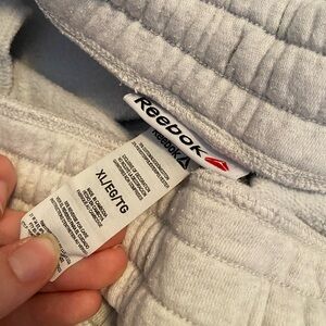 Reebok Women’s Shorts - White Size XL